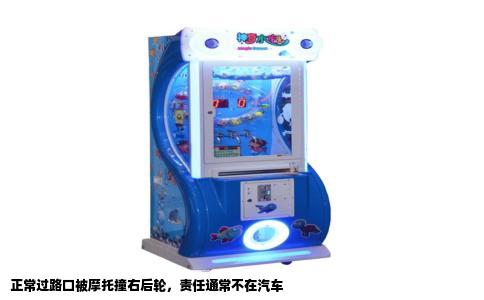 正常过路口被摩托撞右后轮，责任通常不在汽车